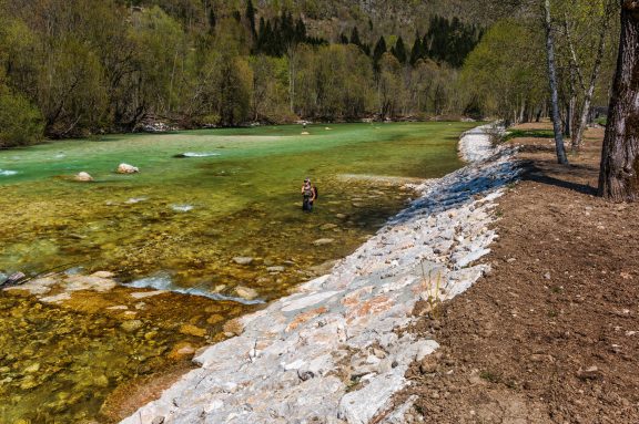 Aleš Klabus - Sava Bohinjka pri kampu Danica